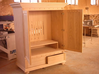 ����鿴TV armoire����ϸ����