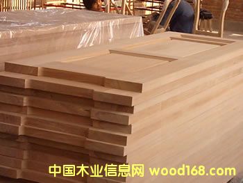 ����鿴ʵľ�ŵ���ϸ����