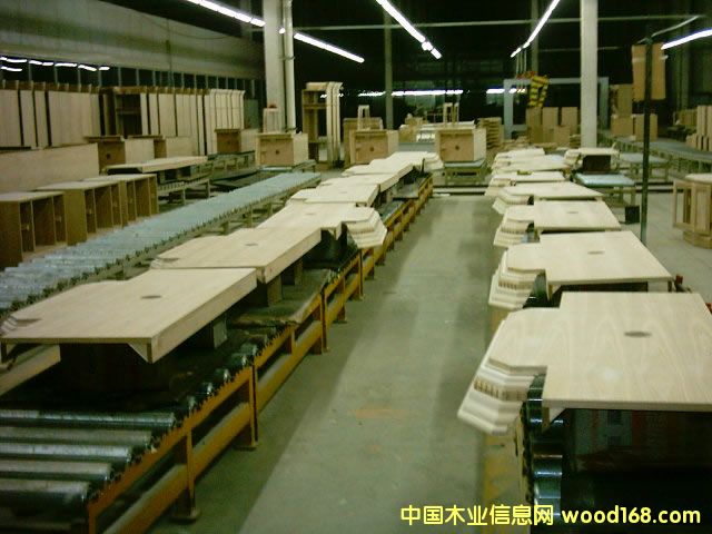 ����鿴entertainment center����ϸ����