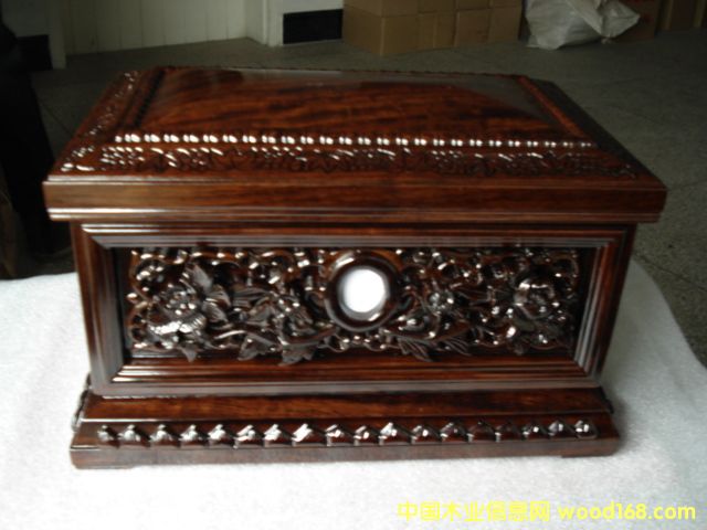 ����鿴����̳�Ŵ�ͼƬ