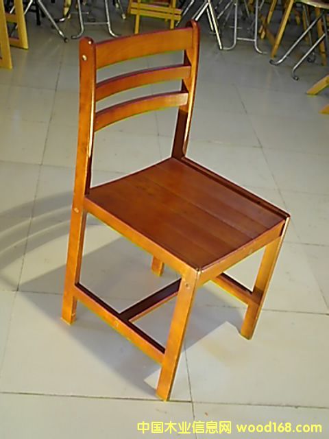 ��װ��ľ����