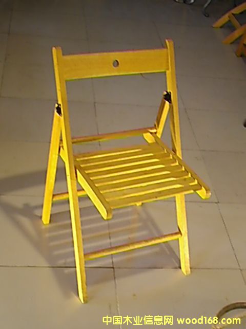 ������ľ����