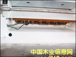 ����鿴YMQ1813S�����޿������л�Һѹ�е��������͸�)��ϸ����