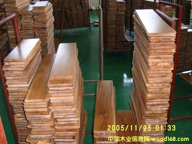 ����鿴ʵľ�ذ�Ŵ�ͼƬ