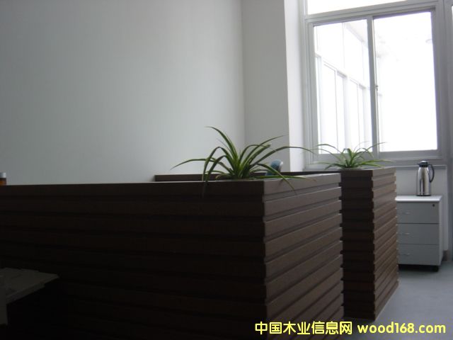 ����鿴����װ�ηŴ�ͼƬ