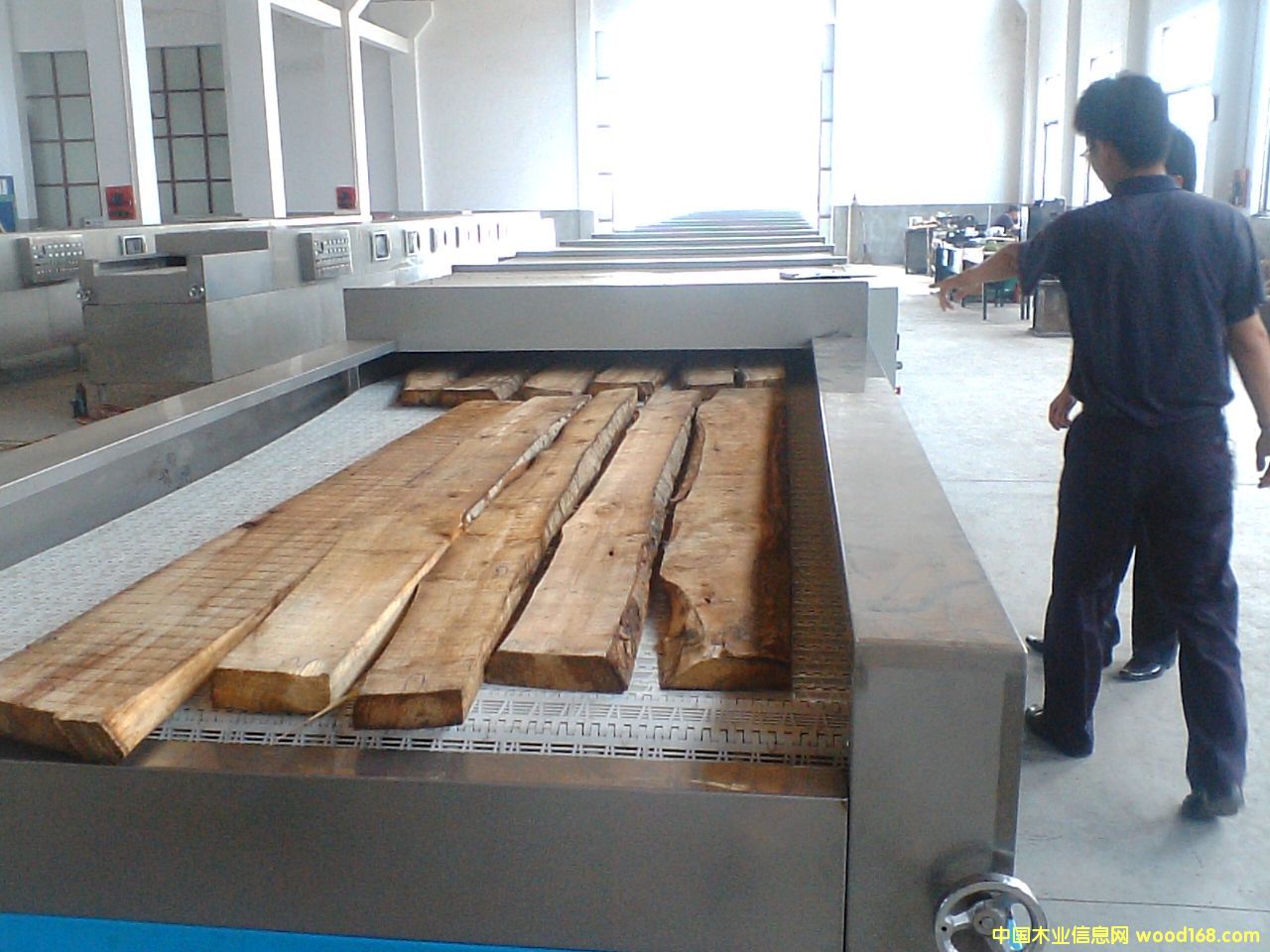 ����鿴΢��ľ�ĸ����豸�Ŵ�ͼƬ