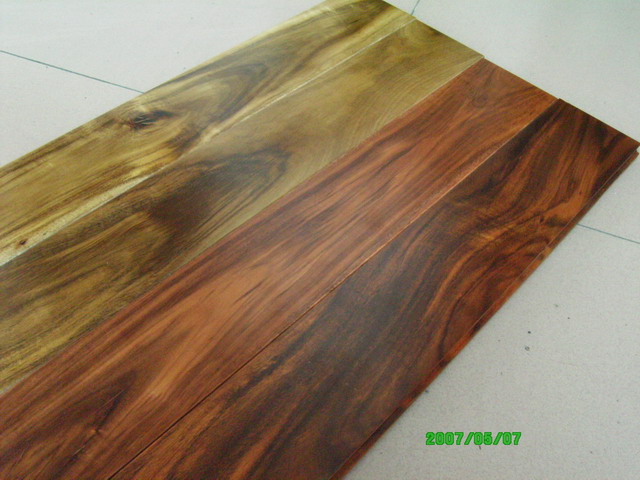 ����鿴��˼ľ�ذ��ϣ��Ǳ꣩�Ŵ�ͼƬ