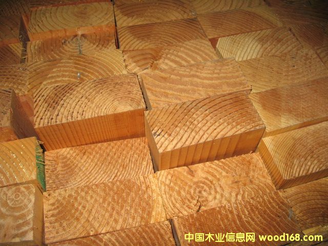 ����鿴��Ӧ���������ɷŴ�ͼƬ