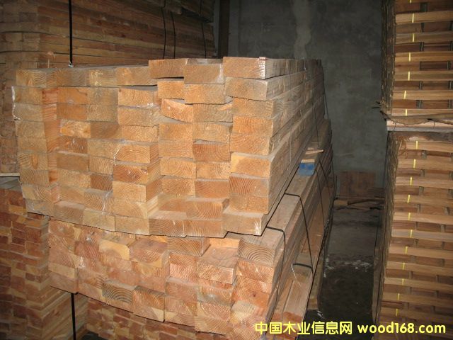 ����鿴��Ӧ���������ɷŴ�ͼƬ