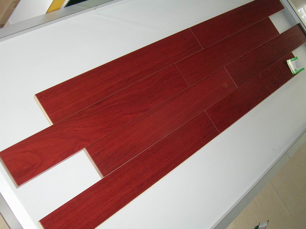 ����鿴�Ϻ�ľ���ʵľ���ϵذ�Ŵ�ͼƬ