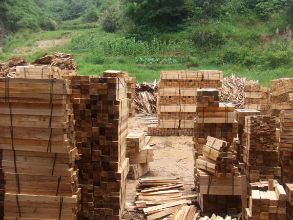 ����鿴ľ�İ��Ʒ�Ŵ�ͼƬ