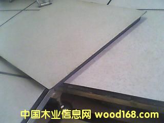 ����鿴�ޱ߷�����ذ�Ŵ�ͼƬ