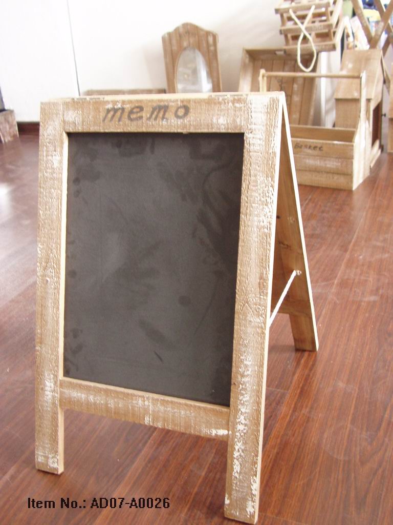 ����鿴��ɫ�Ҿ�ϵ�зŴ�ͼƬ