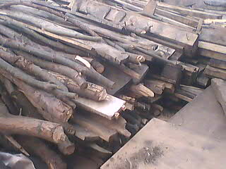 ����鿴ľ�ϷŴ�ͼƬ