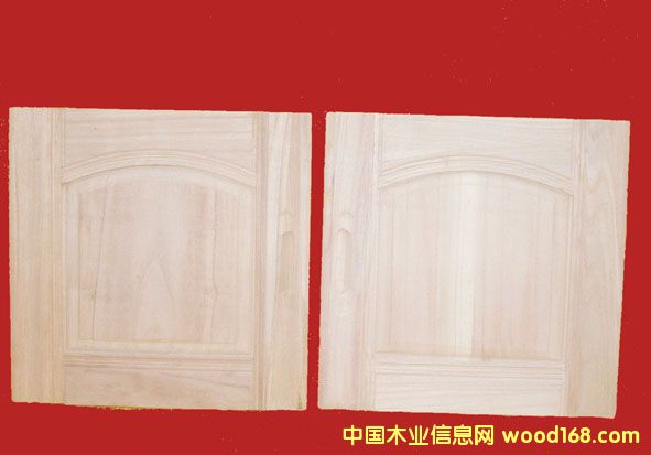 ����鿴��ͷ���ŷŴ�ͼƬ