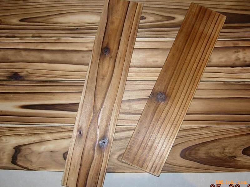 ����鿴ľ��Ŵ�ͼƬ