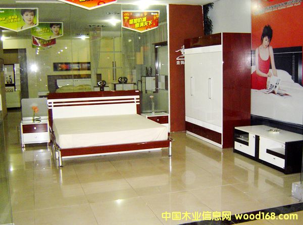 ����鿴����ľ��Ŵ�ͼƬ