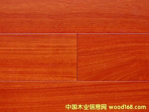 ����鿴��̴��ʵľ�ذ�Ŵ�ͼƬ