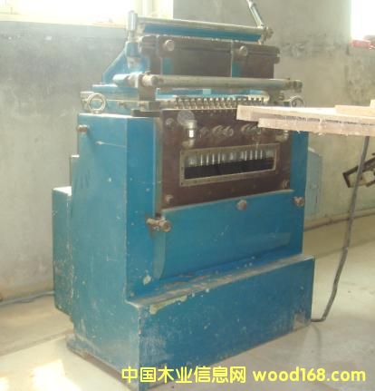 ����鿴̨��Բ���������ϸ����