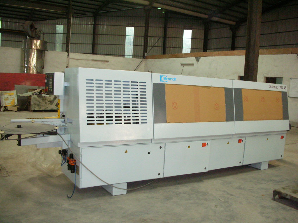 �¹�����ȫ�Զ�ֱ�߷�߻�����׷�٣�