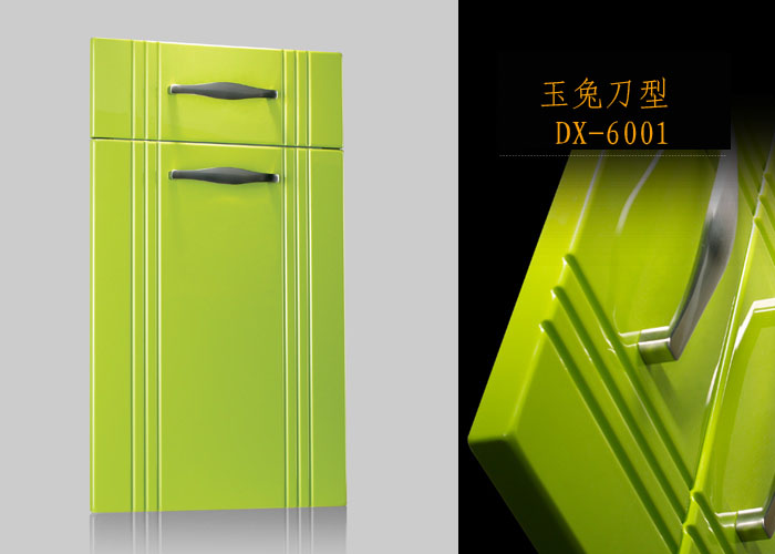 ����鿴����UV�Ű�Ŵ�ͼƬ