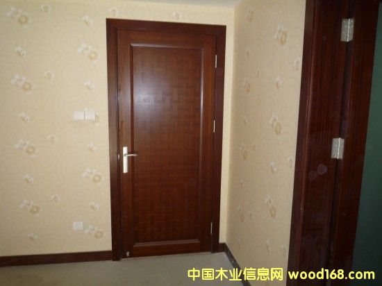 ����鿴�ŷŴ�ͼƬ