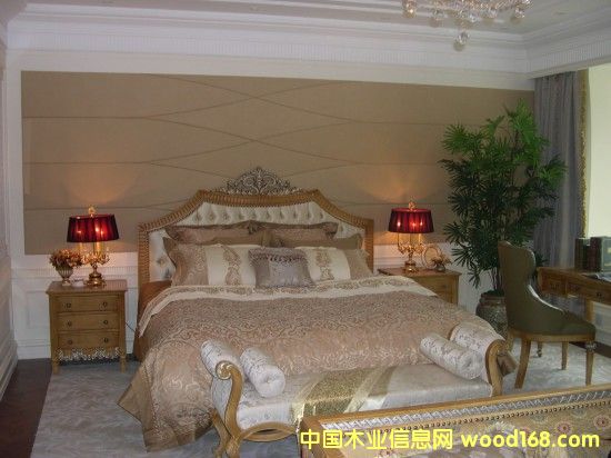 ����鿴���Ա���ǽ�Ŵ�ͼƬ