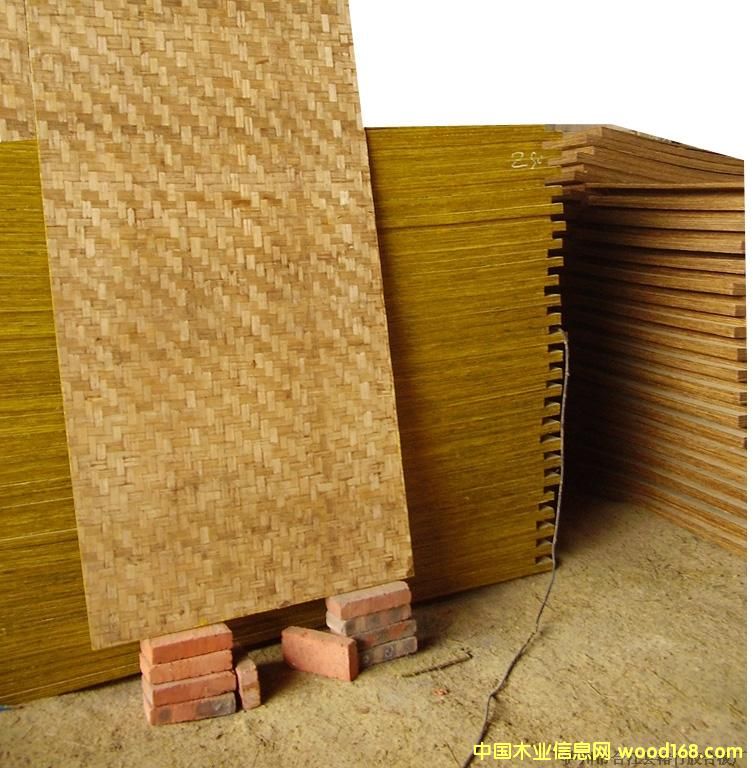 ����鿴��������񽺰�Ŵ�ͼƬ