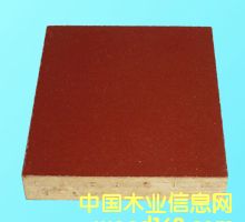 ����鿴�е���Ĥ������Ŵ�ͼƬ