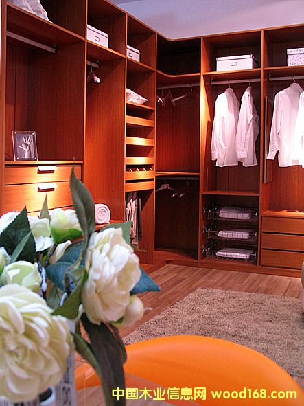 ����鿴�¹�Ŵ�ͼƬ