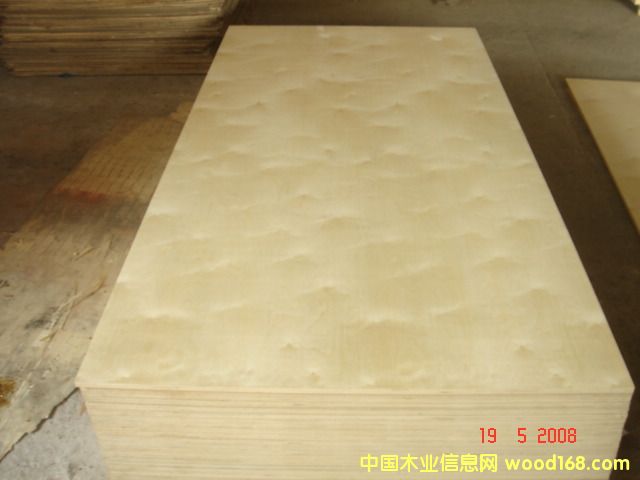 ����鿴��ľCC���ϰ�Ŵ�ͼƬ