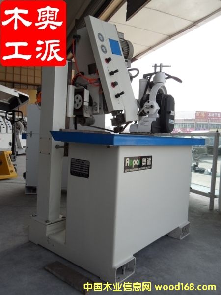 ľ����е����ɰ���