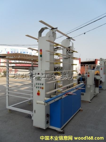 ľ����еľ����ȫ�Զ��ϼܻ�