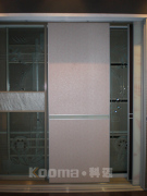 ��Ӧ�ڹ��� ��ɫ����