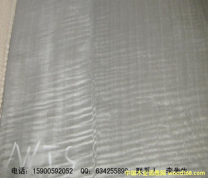 ����װ���²ġ���ȾɫľƤ