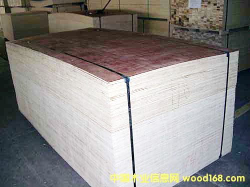 ��װ�����ϰ�