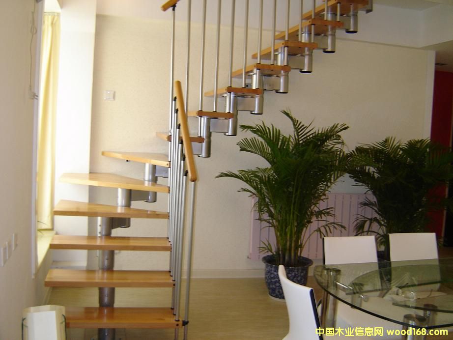 ����¥�� ��ľ¥�� ������