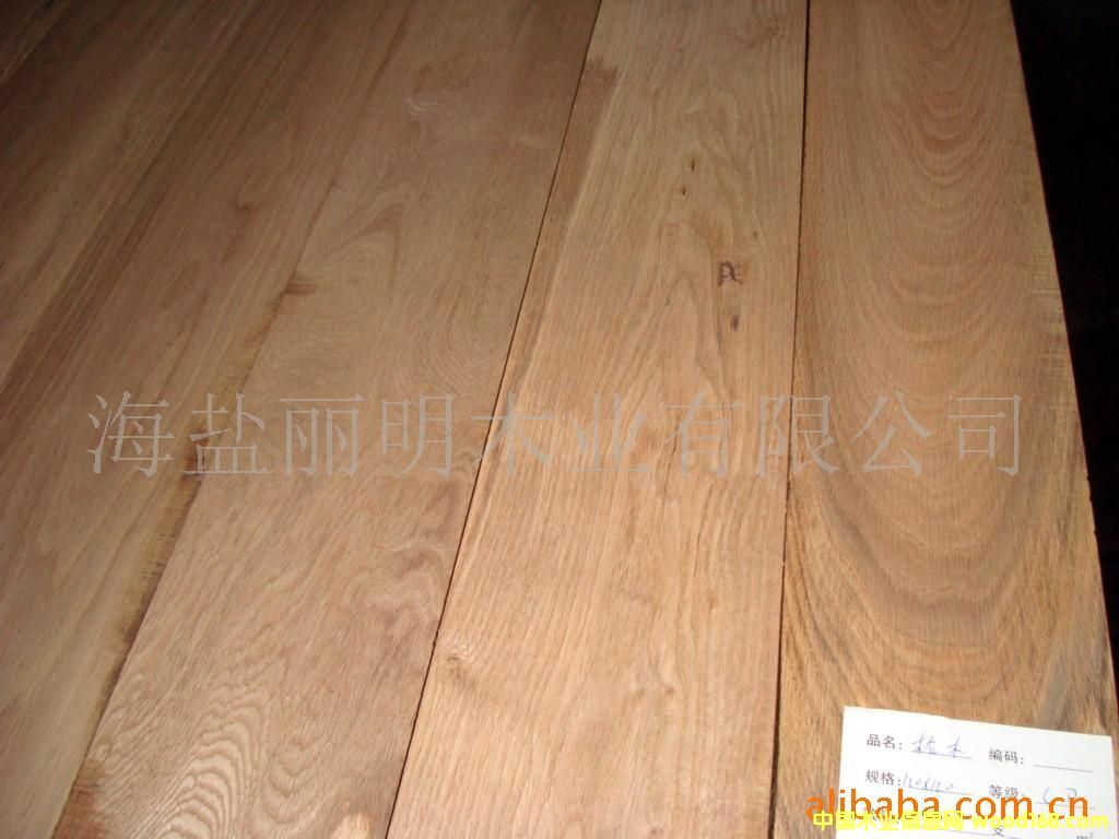 ����鿴��ľʵľ�ذ����ϵ���ϸ����