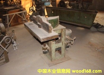 ����鿴��ϳ�Ŵ�ͼƬ