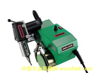 LEISTER���׵�PVC���ϵذ��Զ����ӻ�