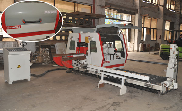 ����鿴˫��ϳ�Ŵ�ͼƬ