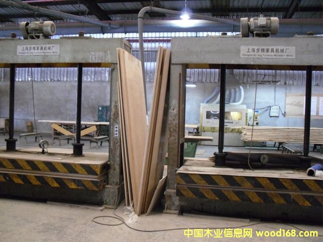 ˿��ѹ������ϸ����