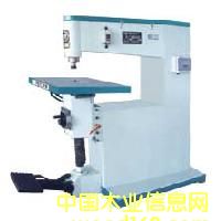 �ݰ���е˫����߿�龻�˫��ϳ�ذ�˫��ϳ�߱���Щ�ص�