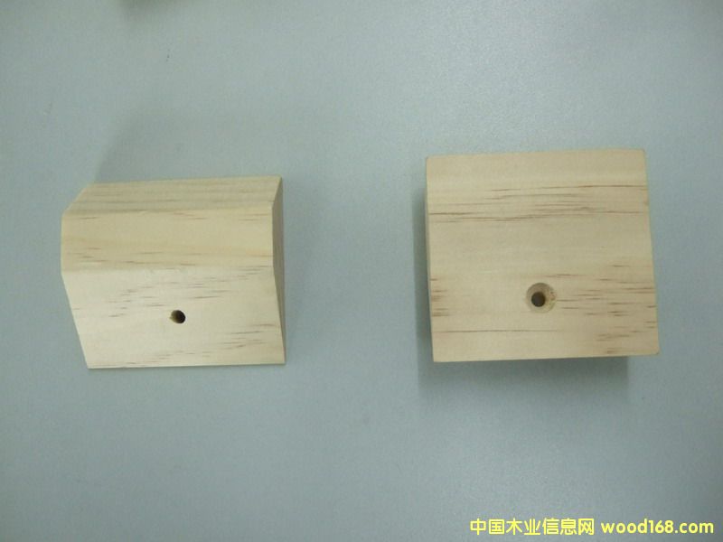  Molded Wood Block