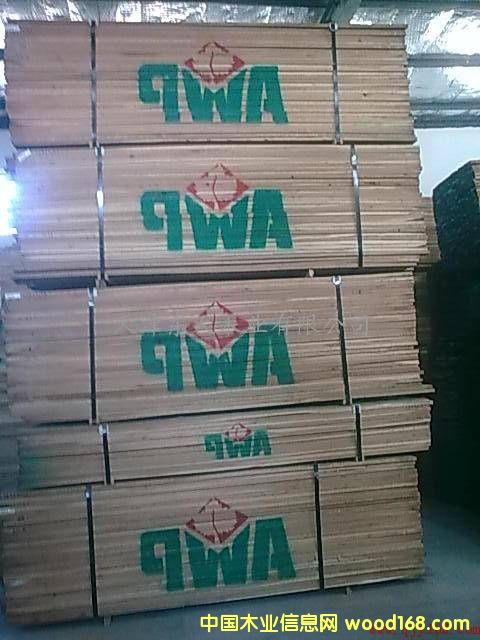 ����鿴����ӣ��ľ��ķŴ�ͼƬ