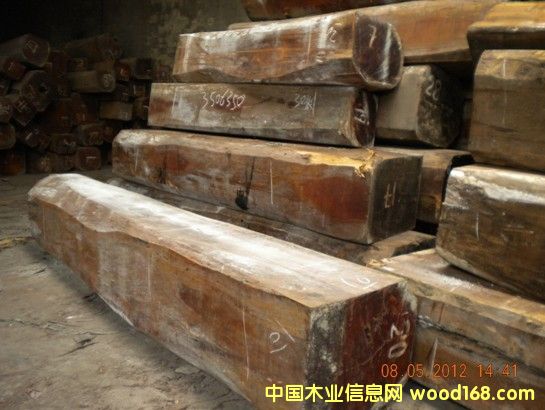 玻利维亚军刀、红檀香、伊贝、贾托巴、黑金檀木方 玻利维亚军刀、红檀香、伊贝、贾托巴、黑金檀木方