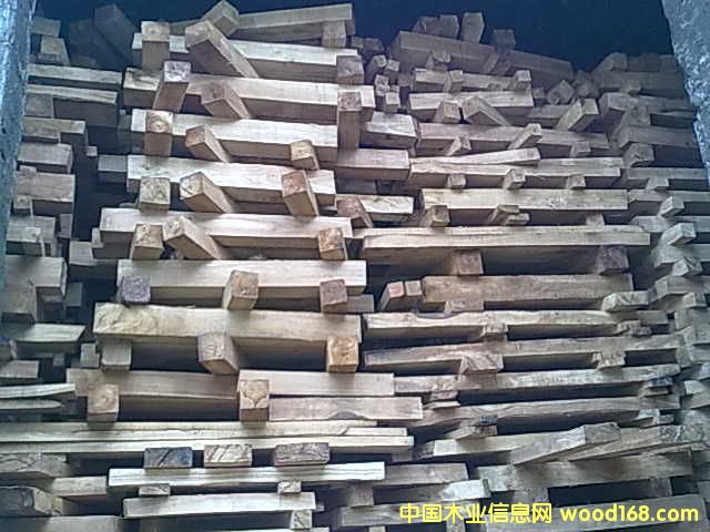 橡胶木的详细介绍