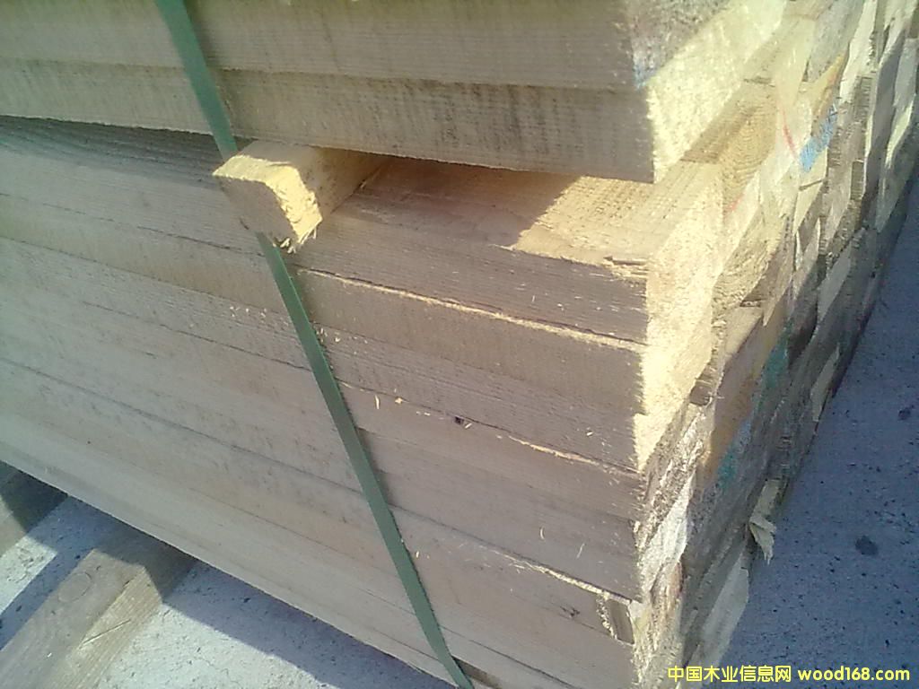 ����鿴��ɼ����ľ���Ŵ�ͼƬ