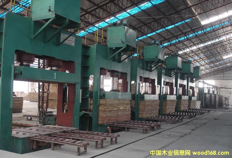 �������ϰ������ߣ�����ľҵ��