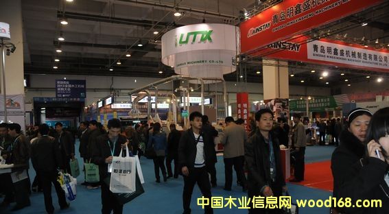 ��10���ൺ���ʼҾ߼�ľ����еչ